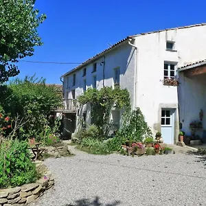 Couette-café Le Petit Potager, Montbel (Ariege)