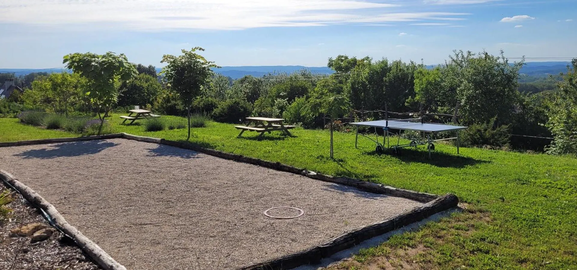 Le Petit Nid Du Quercy Bed & Breakfast Anglars-Nozac