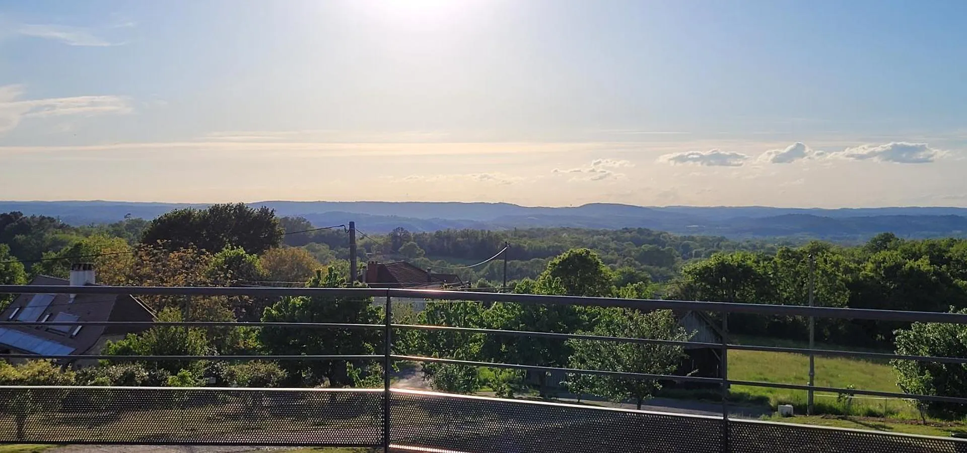 Le Petit Nid Du Quercy Bed & Breakfast Anglars-Nozac 0*,