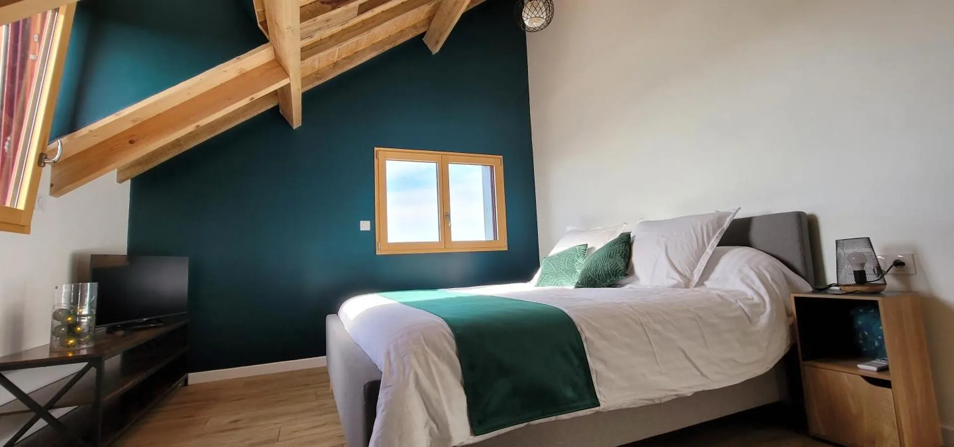 Le Petit Nid Du Quercy Bed & Breakfast Anglars-Nozac France